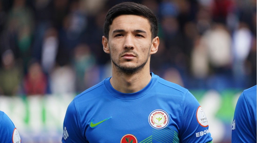Çaykur Rizespor'un oyuncusu Khusniddin